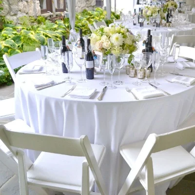 Nappe grise ronde 180 cm 100 % Polyester